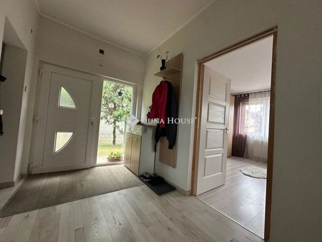 Eladó családi ház, Érden 95 M Ft, 4 szobás