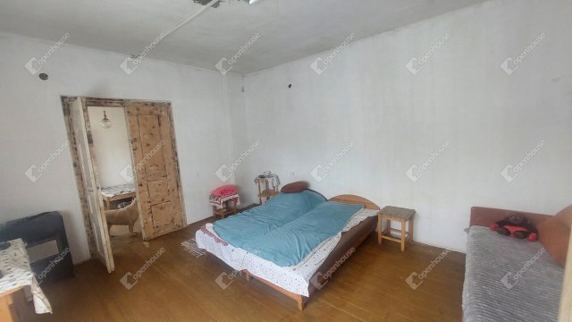 Eladó családi ház, Pusztavámon 33.9 M Ft, 4 szobás