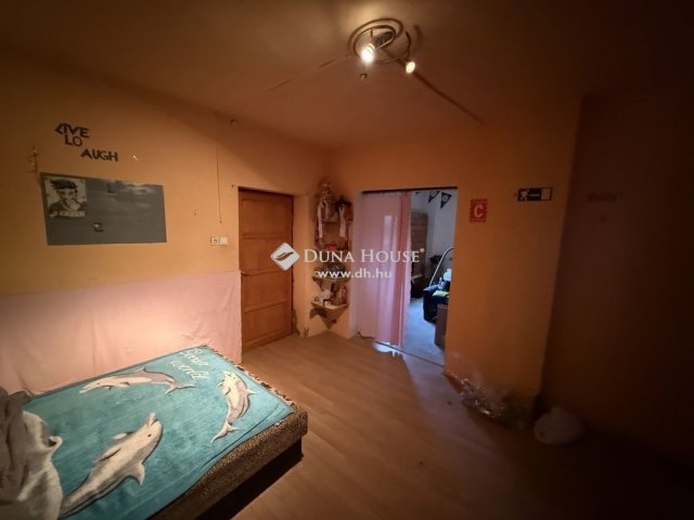 Eladó családi ház, Tiszakécskén 19.9 M Ft, 4 szobás