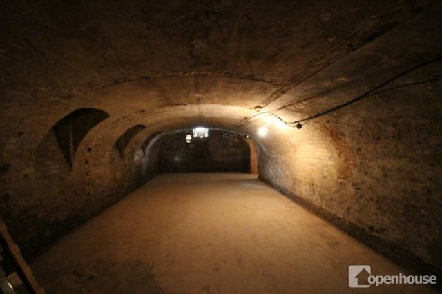 Eladó üzlethelyiség, Szegeden 60 M Ft, 2 szobás