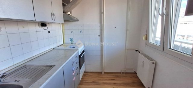 Eladó téglalakás, Szombathelyen 30.9 M Ft, 1 szobás