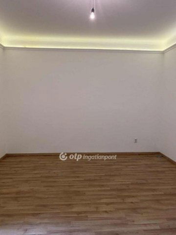 Eladó téglalakás, Budapesten, XI. kerületben 74.9 M Ft, 2 szobás