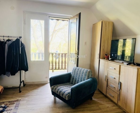 Eladó családi ház, Tokodon 23.5 M Ft, 2 szobás