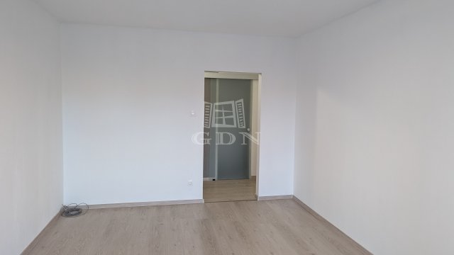 Eladó panellakás, Budapesten, XV. kerületben 77.3 M Ft