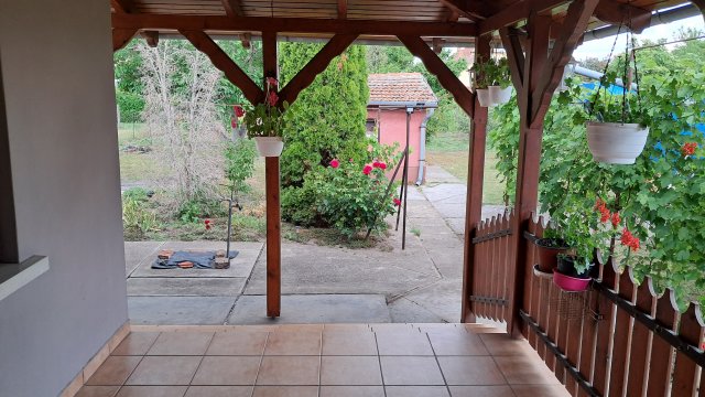 Eladó családi ház, Jászkarajenőn 27.9 M Ft, 2 szobás
