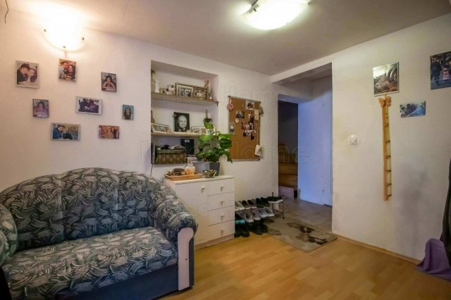 Eladó családi ház, Székesfehérvárott 69 M Ft, 3+2 szobás