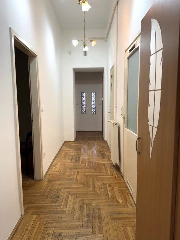 Eladó téglalakás, Budapesten, V. kerületben 88 M Ft, 3 szobás
