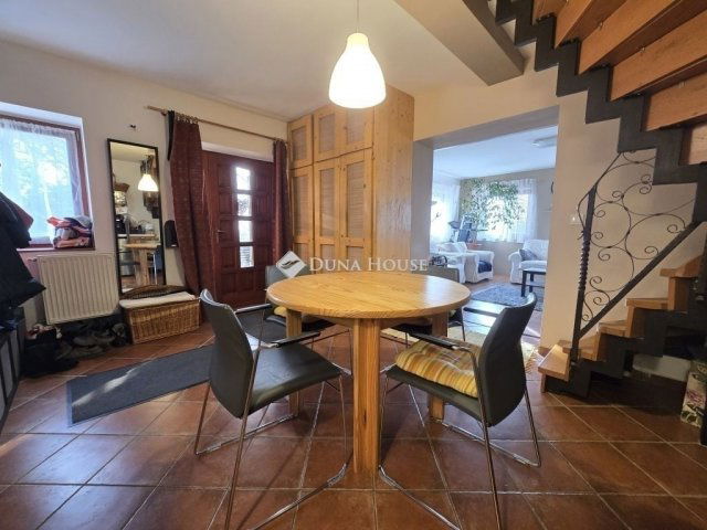 Eladó családi ház, Cserkúton 88.9 M Ft, 2+1 szobás