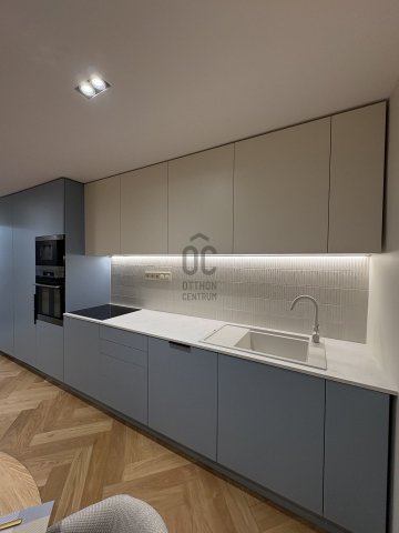 Eladó téglalakás, Budapesten, V. kerületben 295 M Ft, 4 szobás