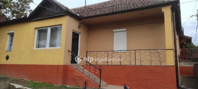 Eladó családi ház, Gyöngyöspatán 12 M Ft, 2+1 szobás