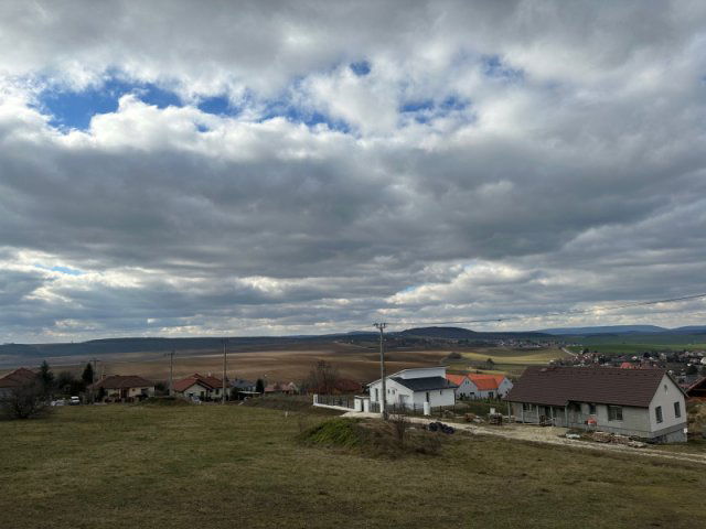 Eladó telek, Szomoron 35.9 M Ft / költözzbe.hu