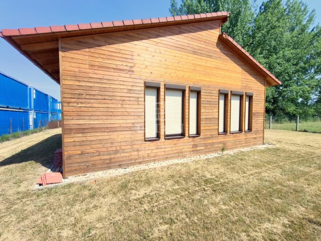 Eladó ipari ingatlan, Zalaegerszegen 47.9 M Ft