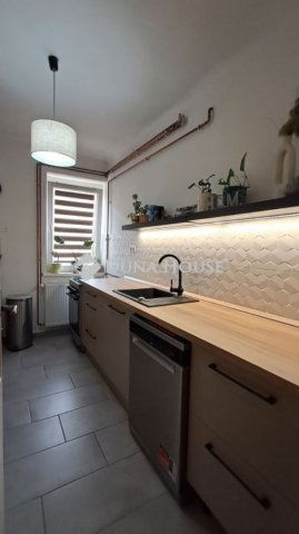 Eladó téglalakás, Pécsett 53.9 M Ft, 2 szobás