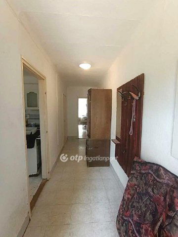 Eladó ikerház, Érden 69.9 M Ft, 3 szobás / költözzbe.hu