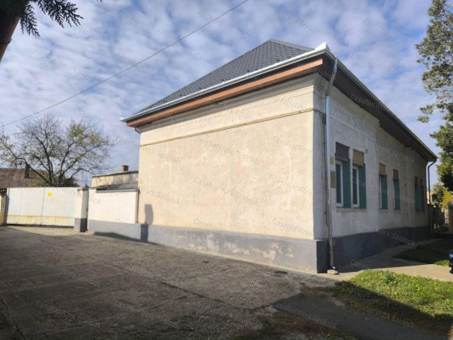 Eladó ipari ingatlan, Tiszaföldváron 34.49 M Ft, 3 szobás