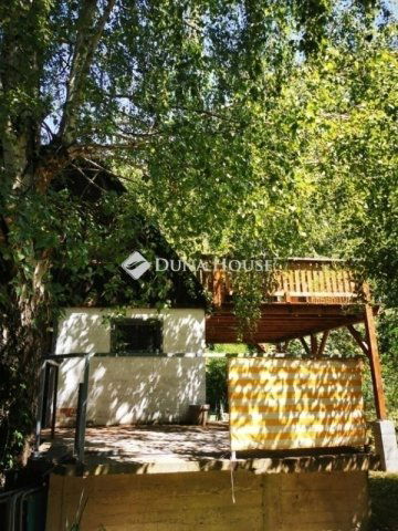 Eladó családi ház, Szentendrén 47.5 M Ft, 2 szobás