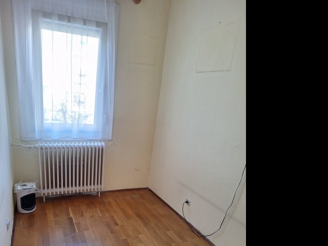 Eladó panellakás, Székesfehérvárott 41.9 M Ft, 1+1 szobás