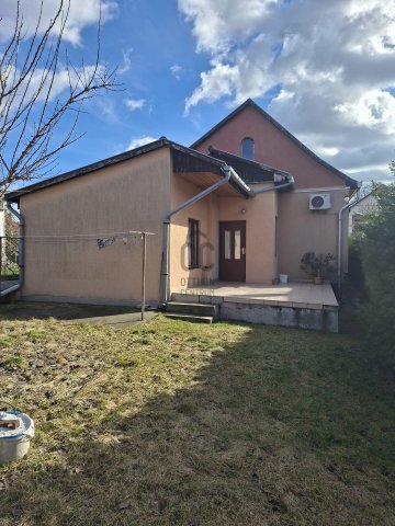 Eladó családi ház, Fóton 94.9 M Ft, 3 szobás