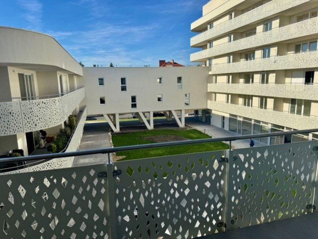 Eladó téglalakás, Budapesten, XIV. kerületben 135.9 M Ft