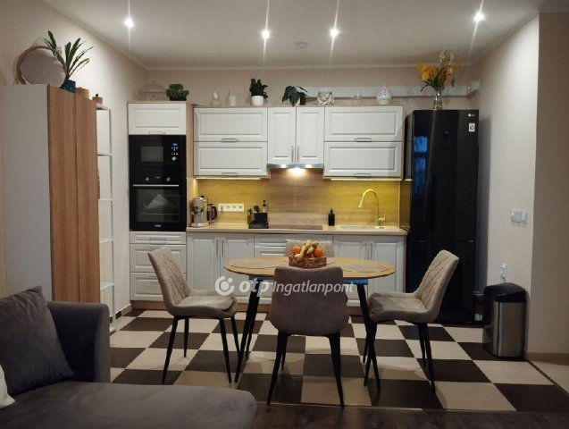 Eladó téglalakás, Polgárdin 43.99 M Ft, 1+1 szobás