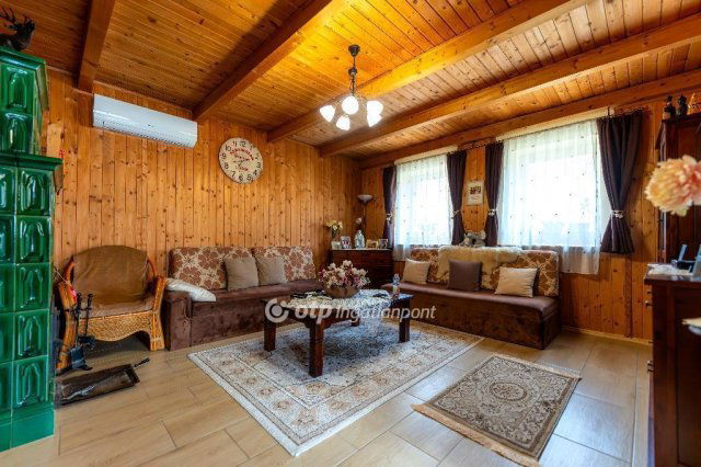 Eladó családi ház, Velencén 89.9 M Ft, 3 szobás
