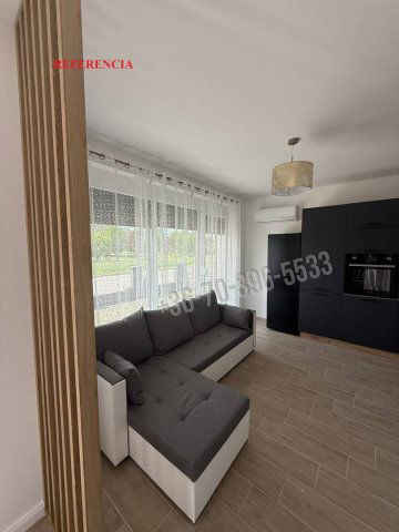 Eladó téglalakás, Hatvanban 55 M Ft, 3 szobás