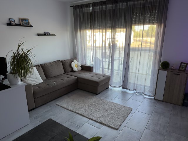 Eladó téglalakás, Székesfehérvárott, Tasnádi utcában 58 M Ft