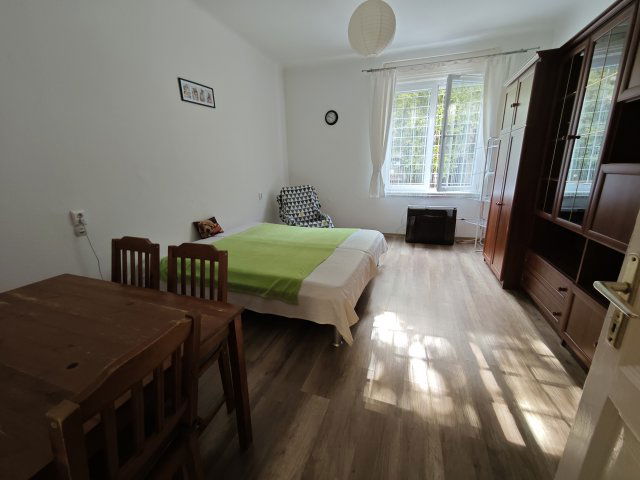 Eladó téglalakás, Budapesten, IX. kerületben, Telepy utcában