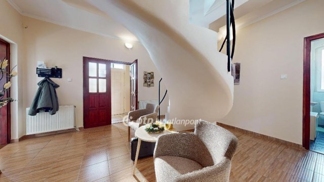 Eladó családi ház, Kálmánházán 83 M Ft, 4+1 szobás