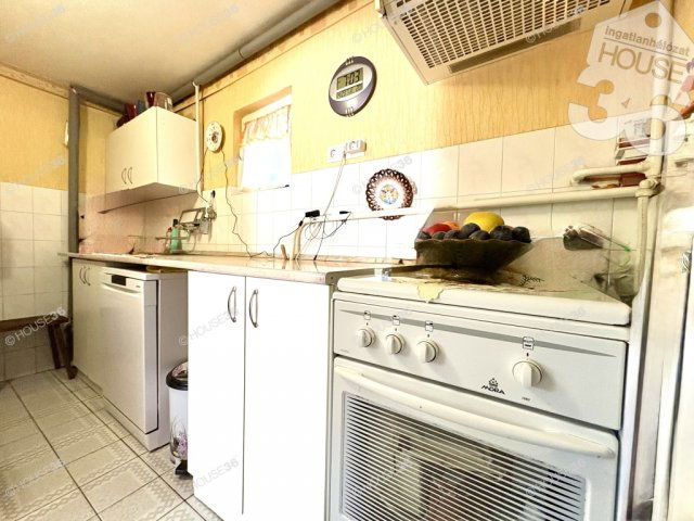 Eladó családi ház, Kecskeméten 49.9 M Ft, 3 szobás