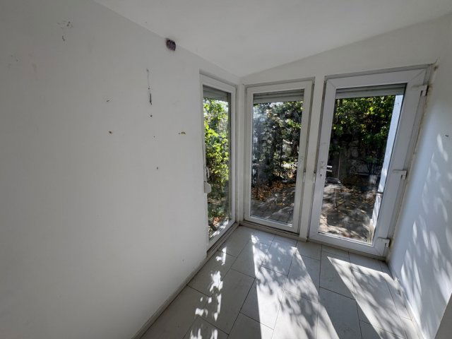 Eladó családi ház, Igalon 19.9 M Ft, 2 szobás