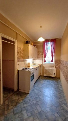 Eladó téglalakás, Salgótarjánban 11.99 M Ft, 2 szobás