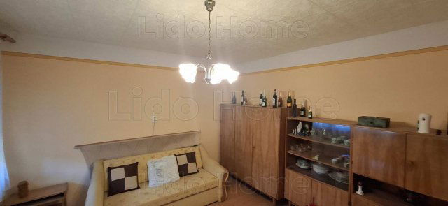 Eladó családi ház, Felsőnyéken 14.9 M Ft, 2 szobás