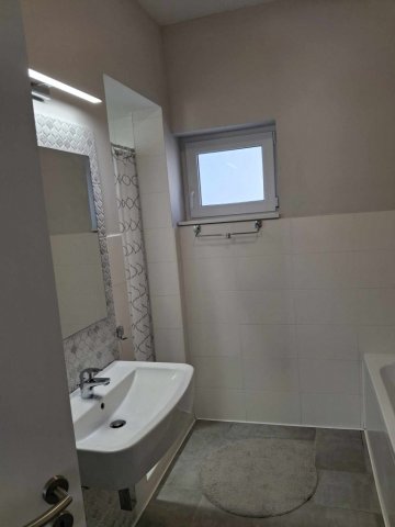 Eladó családi ház, Harkányban 125 M Ft, 6 szobás