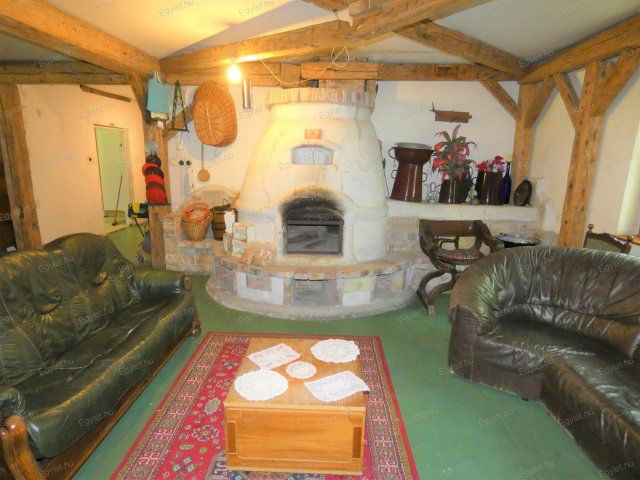 Eladó ipari ingatlan, Kiskunlacházán 159 M Ft, 10 szobás