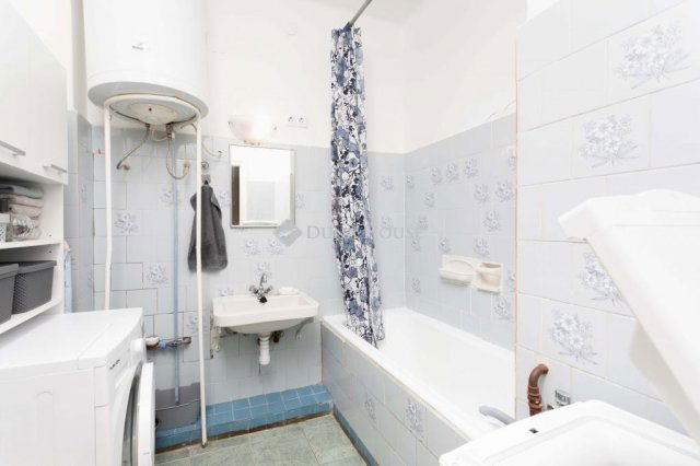 Eladó téglalakás, Mosonmagyaróváron 42.9 M Ft, 3 szobás