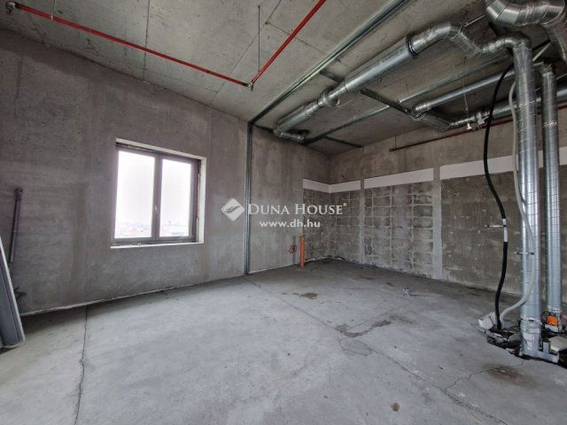 Eladó iroda, Kecskeméten 140 M Ft / költözzbe.hu