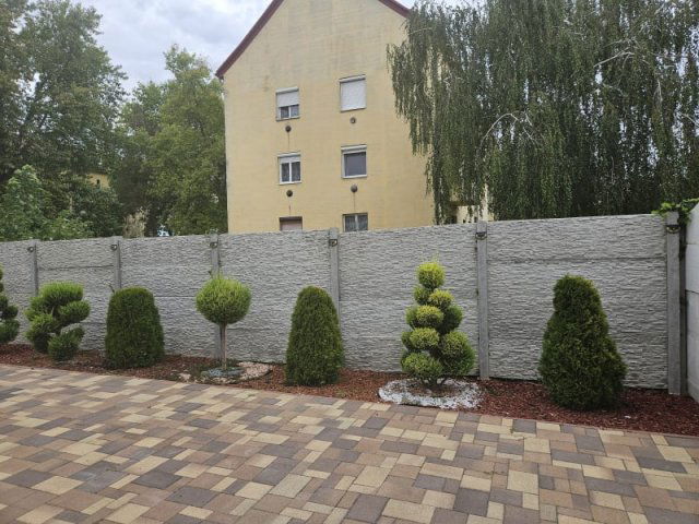 Eladó családi ház, Ercsiben 105 M Ft, 6 szobás