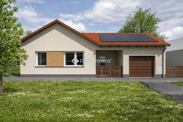 Eladó családi ház, Mórahalmon 97.33 M Ft, 4 szobás