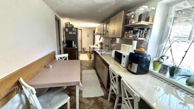 Eladó családi ház, Kiskunfélegyházán 42.9 M Ft, 3 szobás