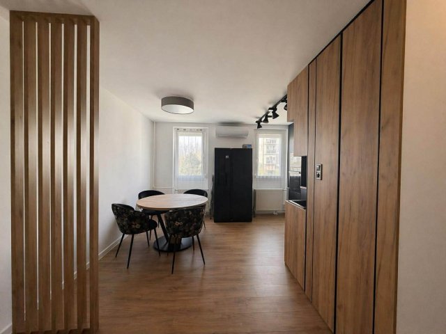 Eladó panellakás, Komlón, Cserma utcában 34.9 M Ft, 2 szobás