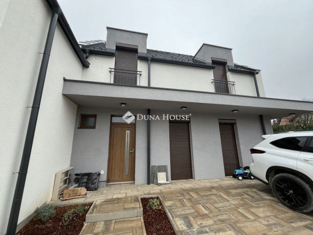 Eladó családi ház, Budakeszin 156 M Ft, 4 szobás