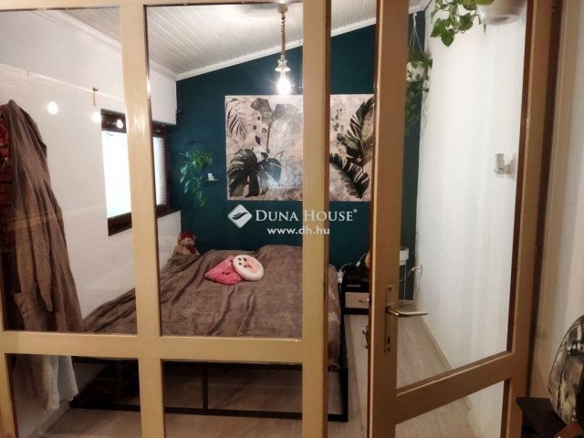 Eladó családi ház, Maglódon 109.99 M Ft, 6 szobás