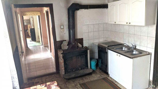 Eladó családi ház, Szentimrefalván 15.49 M Ft, 2 szobás