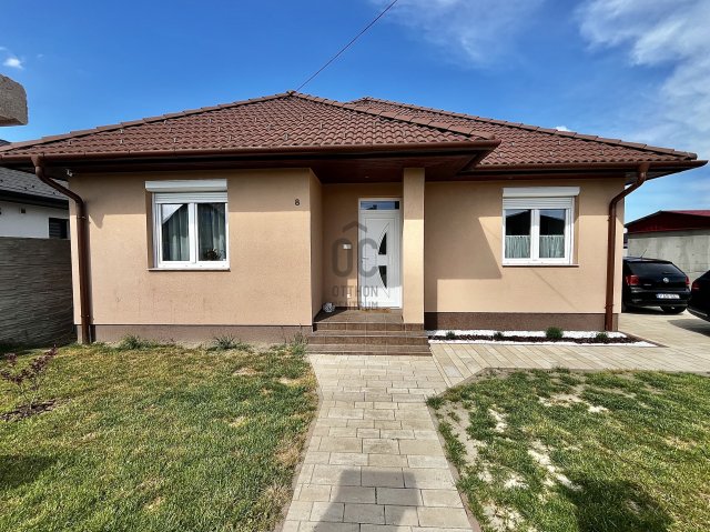Eladó családi ház, Mosonszolnokon 87.9 M Ft, 4 szobás