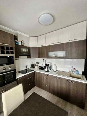 Eladó téglalakás, Nyíregyházán 52.9 M Ft, 2+1 szobás