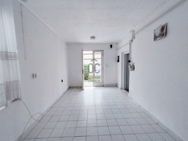 Eladó családi ház, Siófokon 72.9 M Ft, 4 szobás