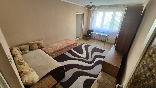 Kiadó panellakás, albérlet, Szegeden 160 E Ft / hó, 1+2 szobás