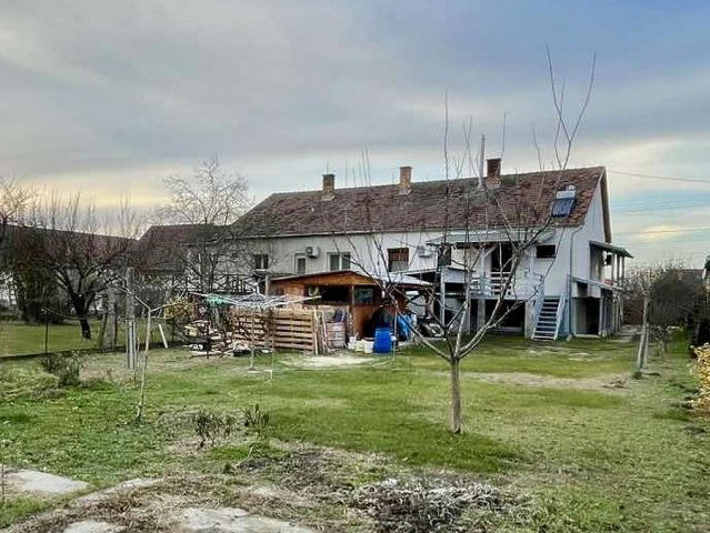 Eladó családi ház, Dunakeszin 157.9 M Ft, 3 szobás