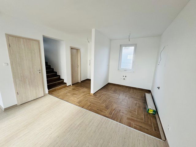 Eladó családi ház, Vácrátóton 79.9 M Ft, 4 szobás